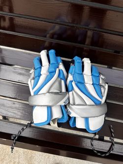 Lacrosse gloves