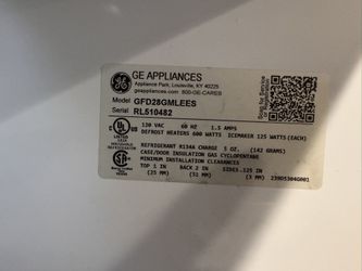 GE Refrigerator – Model GFD28GMLCES – Working but Needs Minor Repair.