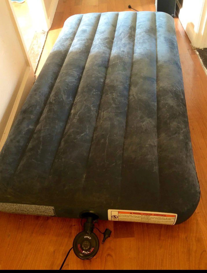ntel air mattress with pump