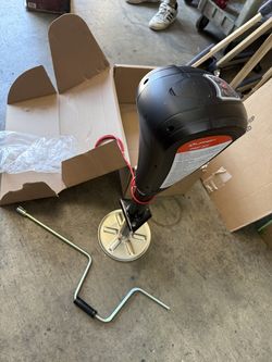 Lippert 643589 Smart Jack w/XL Foot Pad for A-Frame Trailers, 3,500lb. - Black