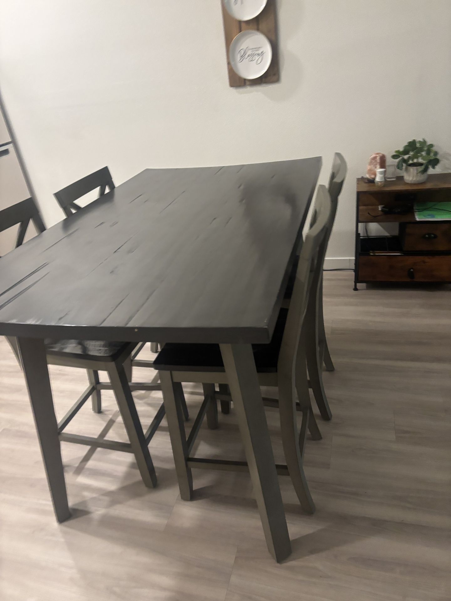 Comedor 4 Sillas Gratis Muy Buenas Condiciones