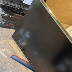 LG 32" Ultra-Gear QHD Gaming Monitor