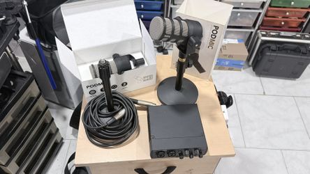 2 Rodé Mic And Presonus Audiovox USB96