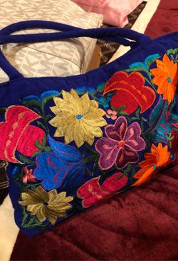 Bolsa Artesanal mexicana bordada