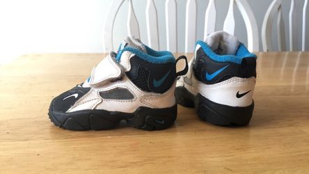 Nike air turf
