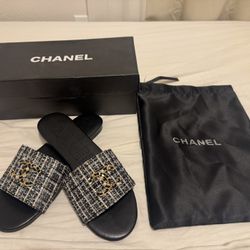 Chanel Women’s Slides
