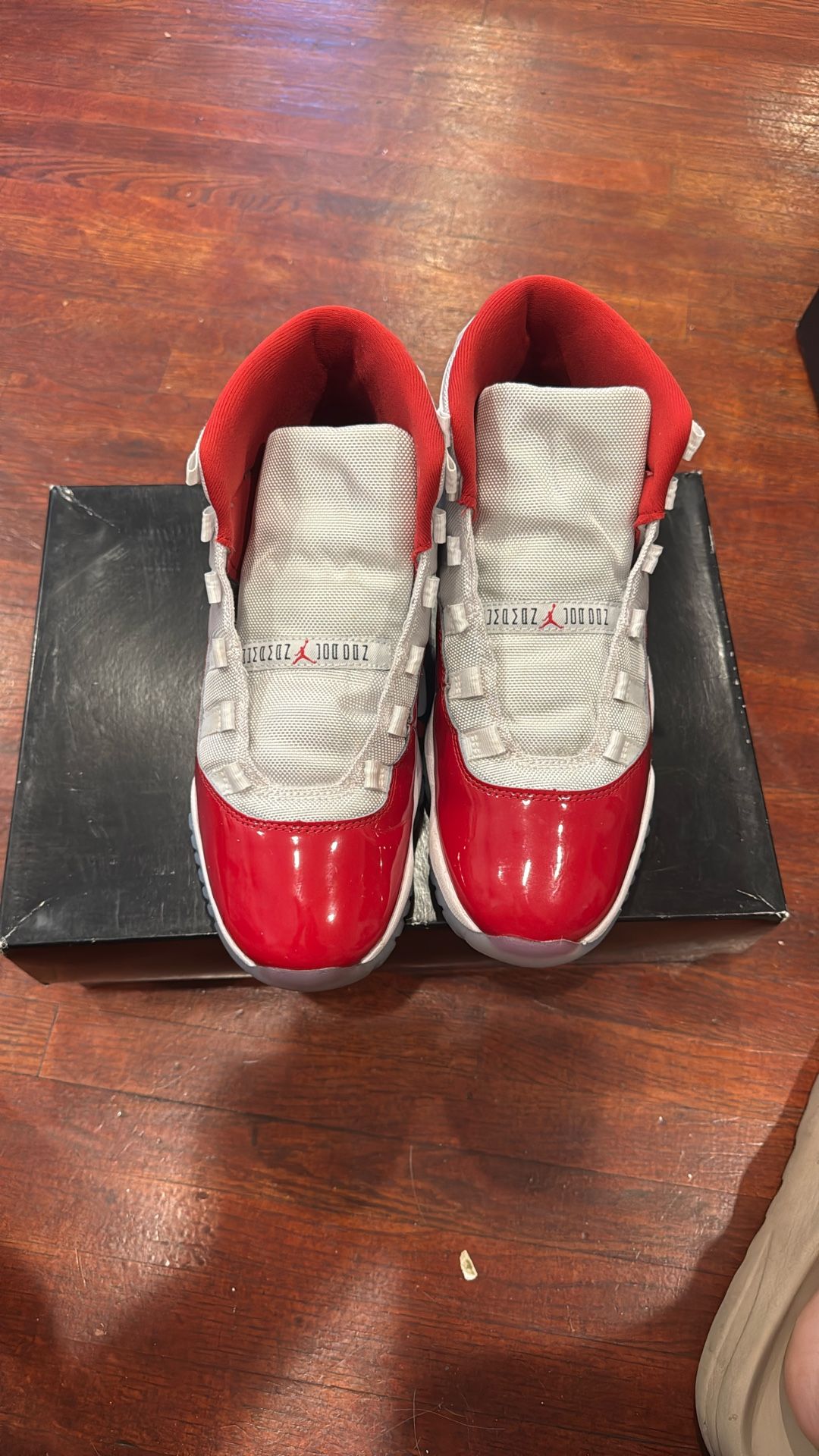 Jordan 11 Cherry