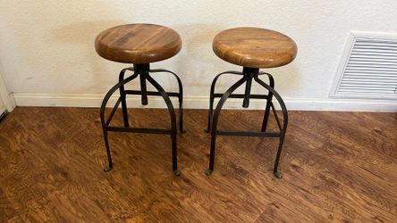Cost Plus adjustable height counter/bar stools