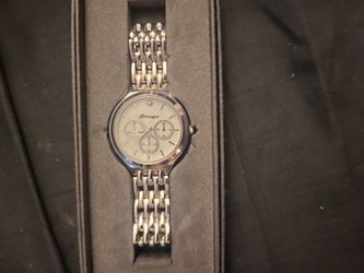Brand New !! Woman's Watch