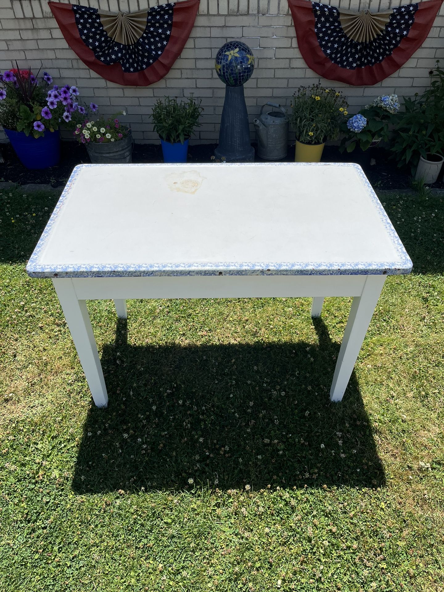 Vintage Enamel / Porcelain Top Table