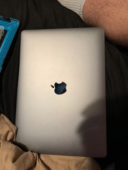 Apple 2017 MacBook Pro