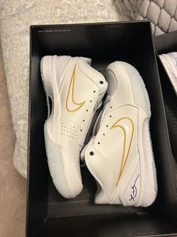 Kobe 4 Draft Day Indiana Pacers (opened)