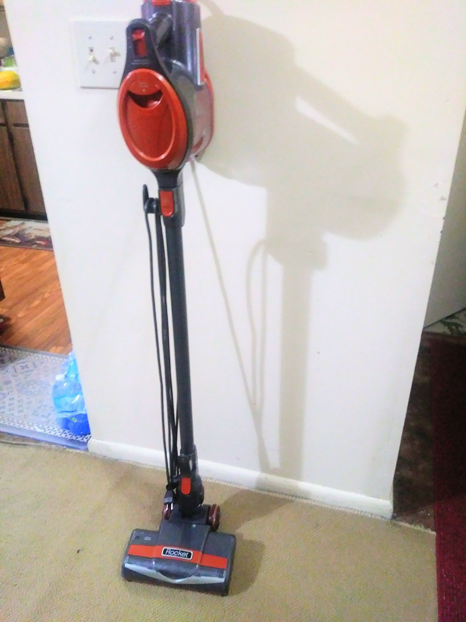 Vacuum Cleaner Shark Rocket model HV302 for Sale in Jacksonville, FL