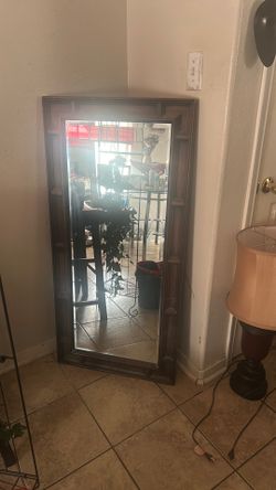 2 floor mirrors