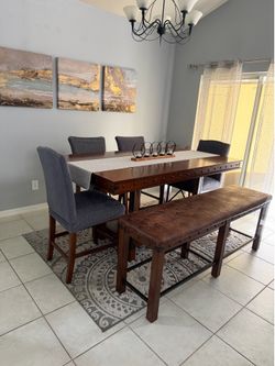 Dining set