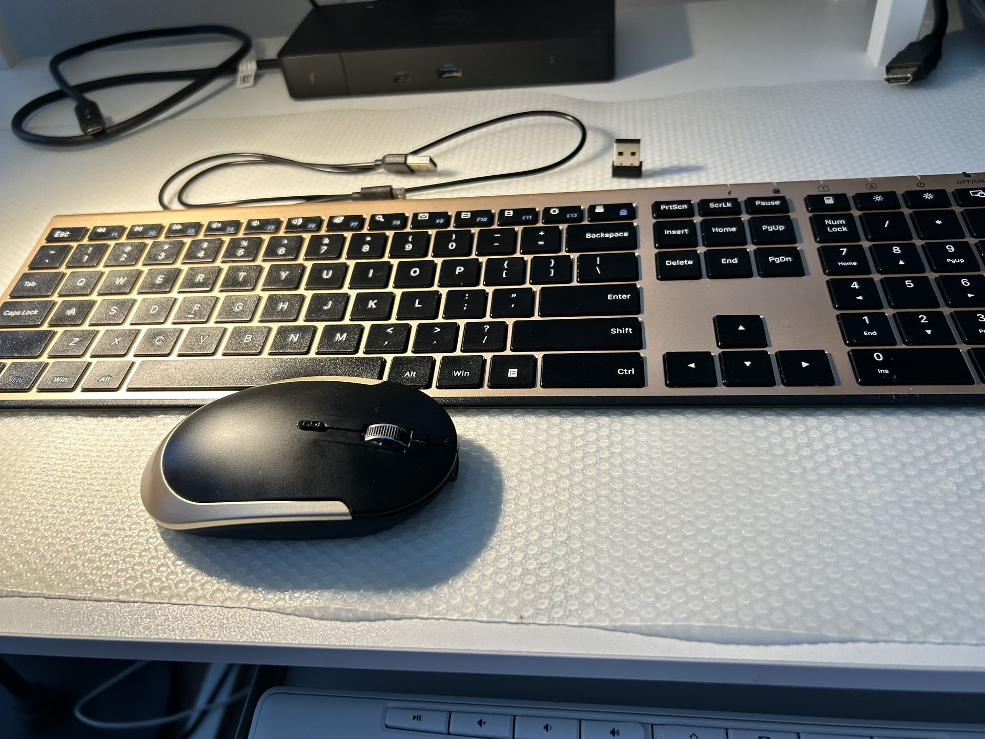 Wireless Keyboard and Mouse Vssoplor 2.4GHz Rechargeable