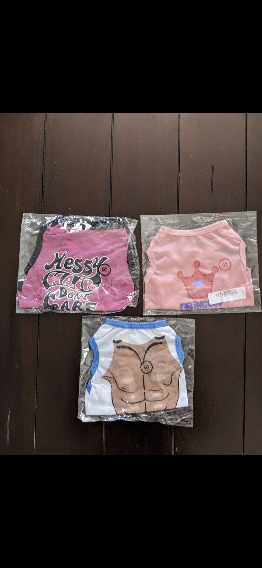 Brand New, Very cute various Pet- Puppy, small and Medium dog or cat-outfits$3.00 Each