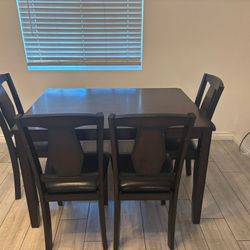 Dinning Table