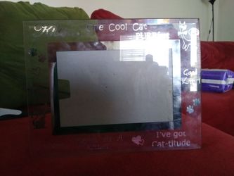 Cat picture frame