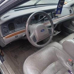 2007 Ford Crown Victoria