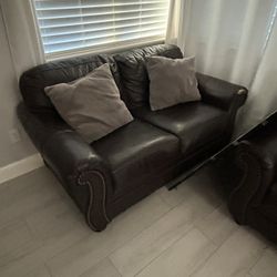 Leather Sofa & Loveseat 