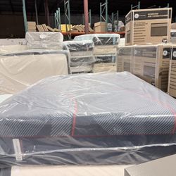 King Mattress Sealy Posturepedic Elite Hybrid High Point 