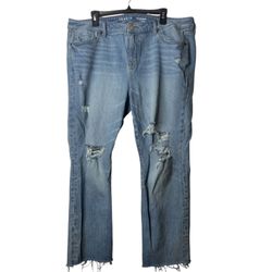 WOMEN JEANS (Size 18)