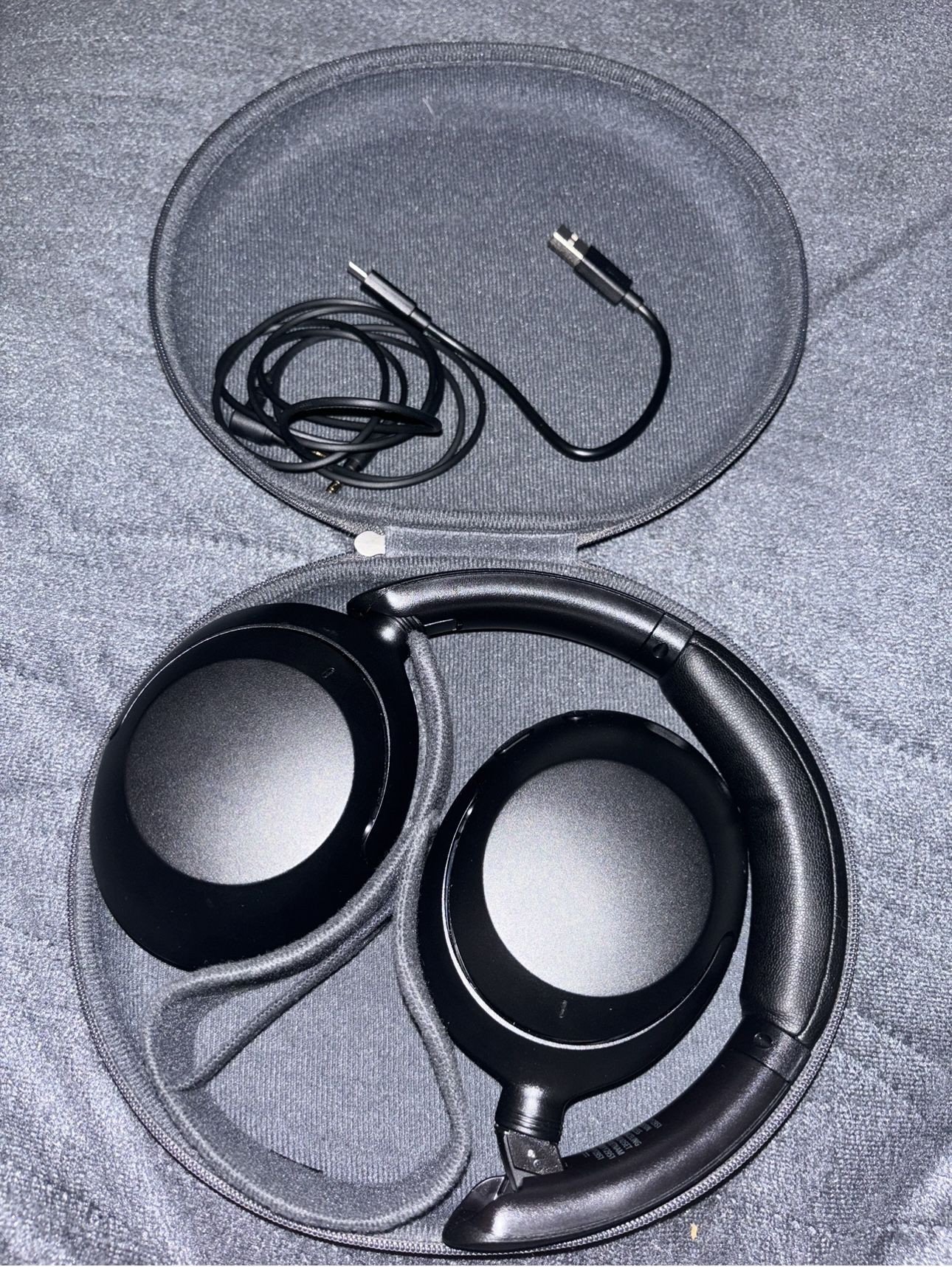 Sony WHXB910N Headphones 