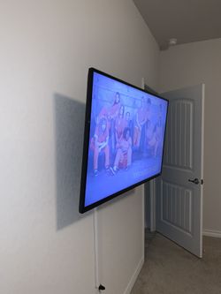 55 Inch TV