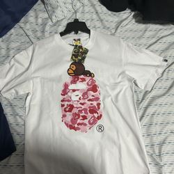 bape tee size M
