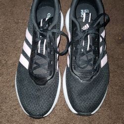 Adidas Womans Running Shoes