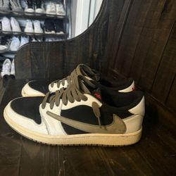 Travis Scott Jordan 1 Olive Green 