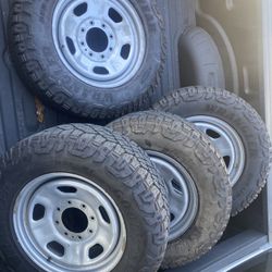 8x170mm Lug Pattern. 275/65 R18. Wheels