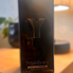 YSL Y 
