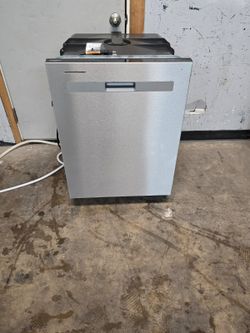whirlpool stainless steel dishwasher.