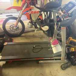 Electric treadmill