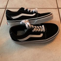 Vanes Size 13 In Boys