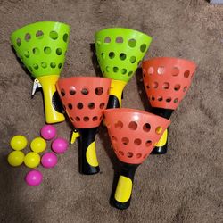 Pop And Catch Ball Game
