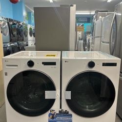 LG Washer And Dryer Front Load Gas Set