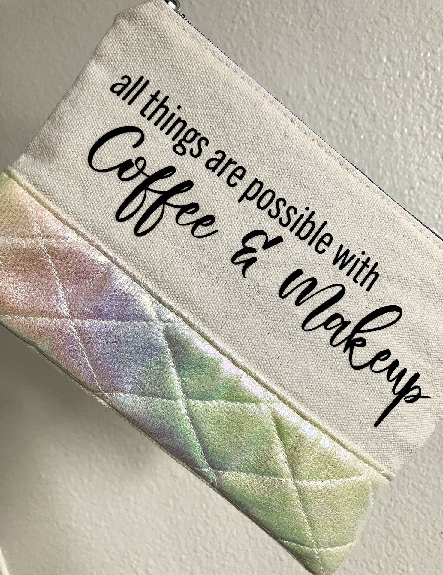 Makeup bag, E.l.f. eyebrow kit, & Laneige lip mask bundle βοΈποΈπππ
π»