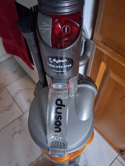 Vacuum Dyson vacuum cleaner