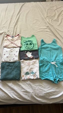 Girls t-shirts and romper size 4/5