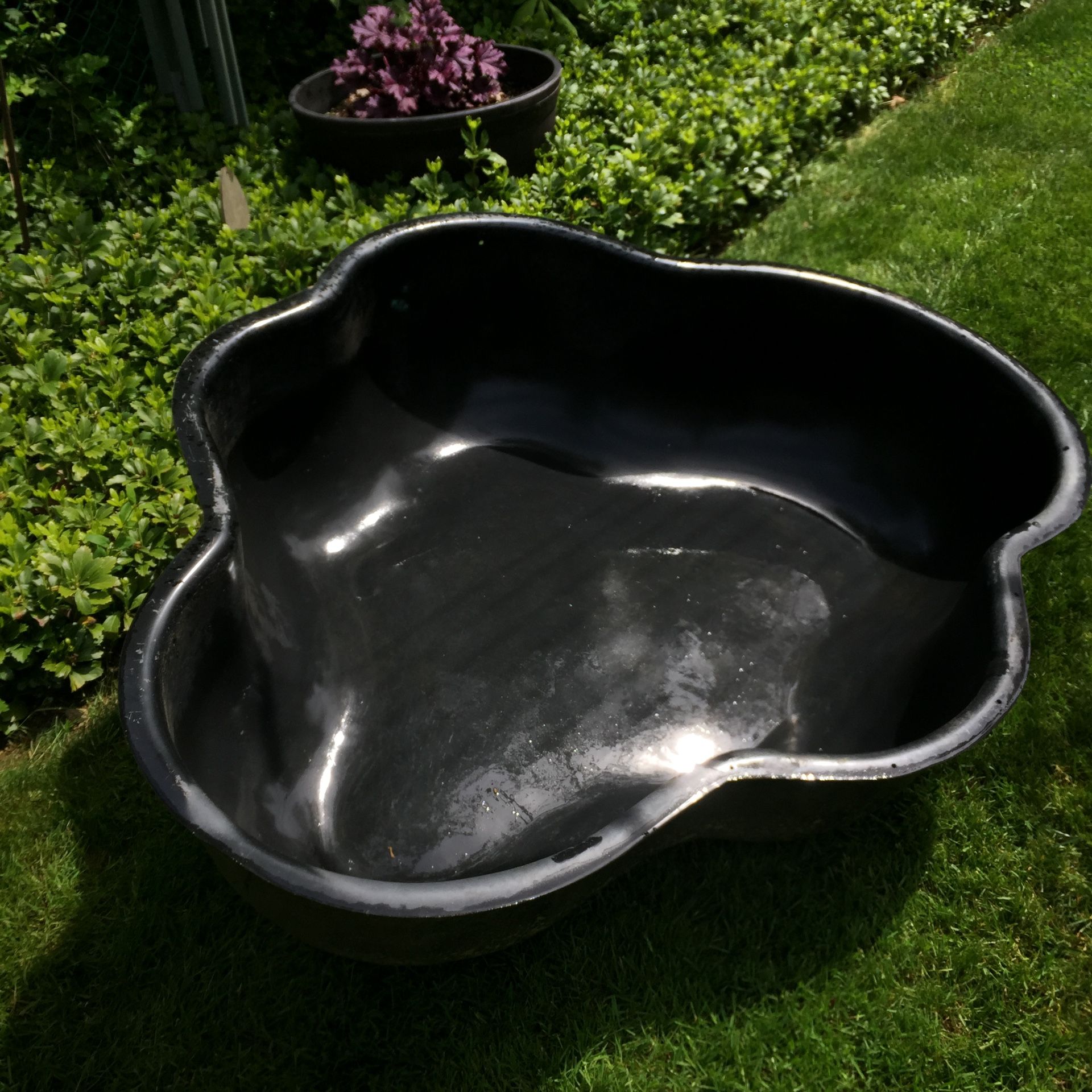 Fiberglass Fish Pond With Filter