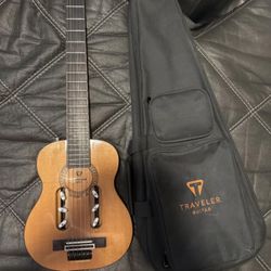 Traveler nylon Guitar with Case