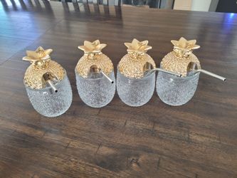 Pineapple glassware