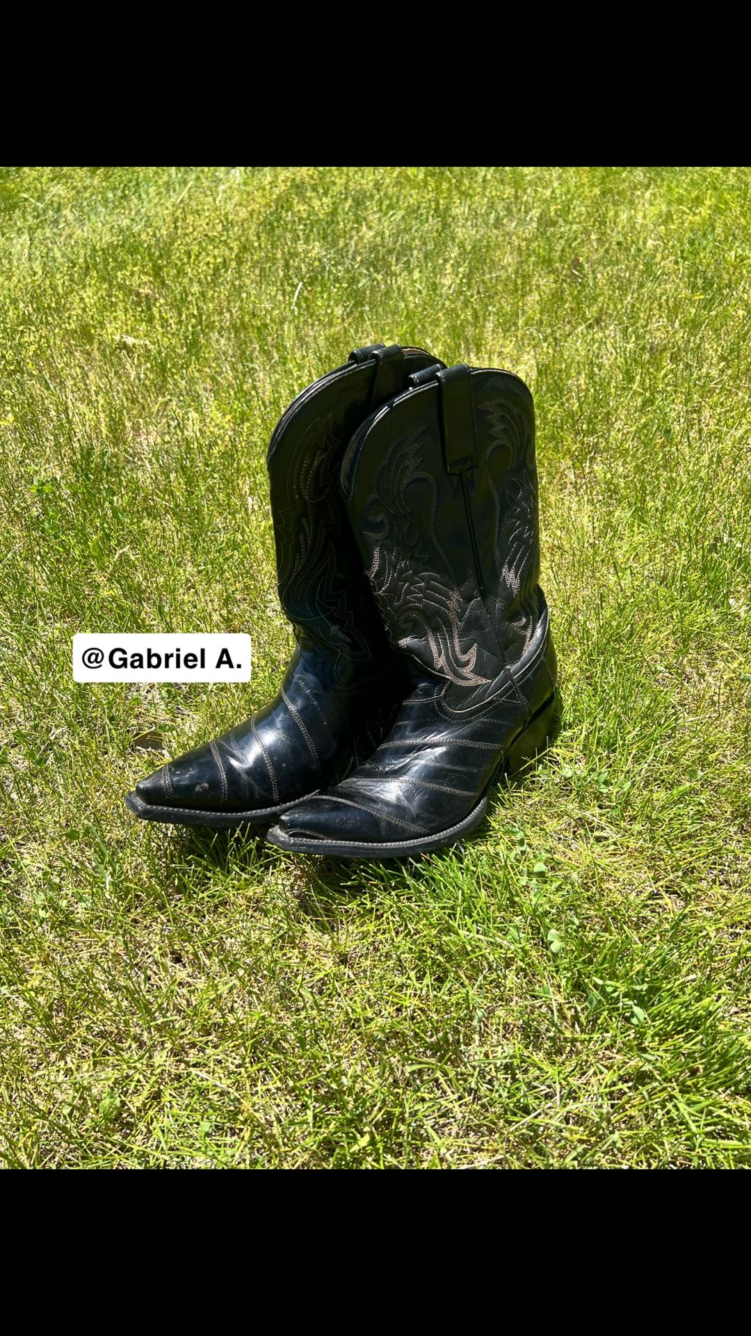 Women’s Black Cowgirl Boots Size 7.5
