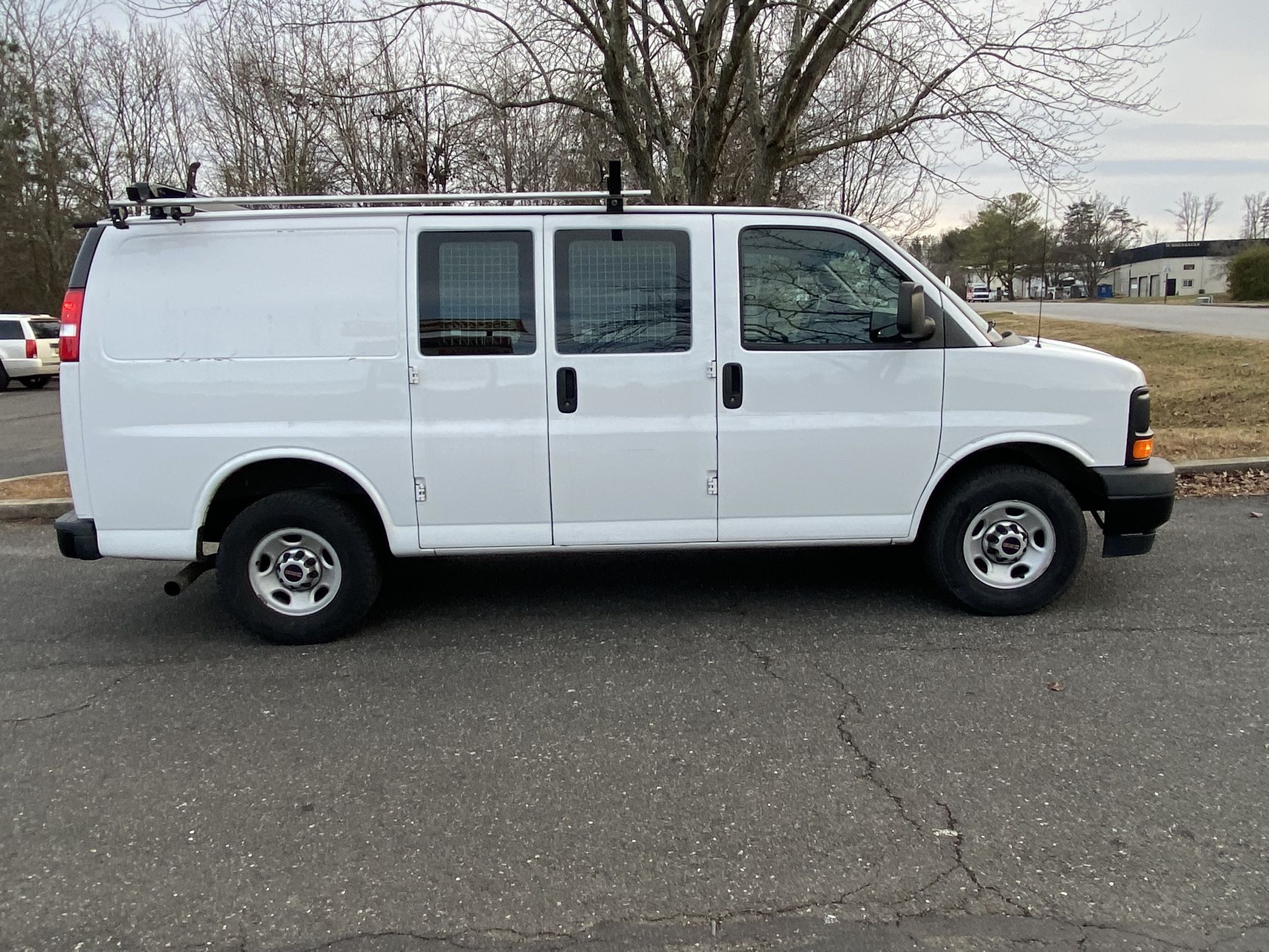2017 GMC Savana G3500