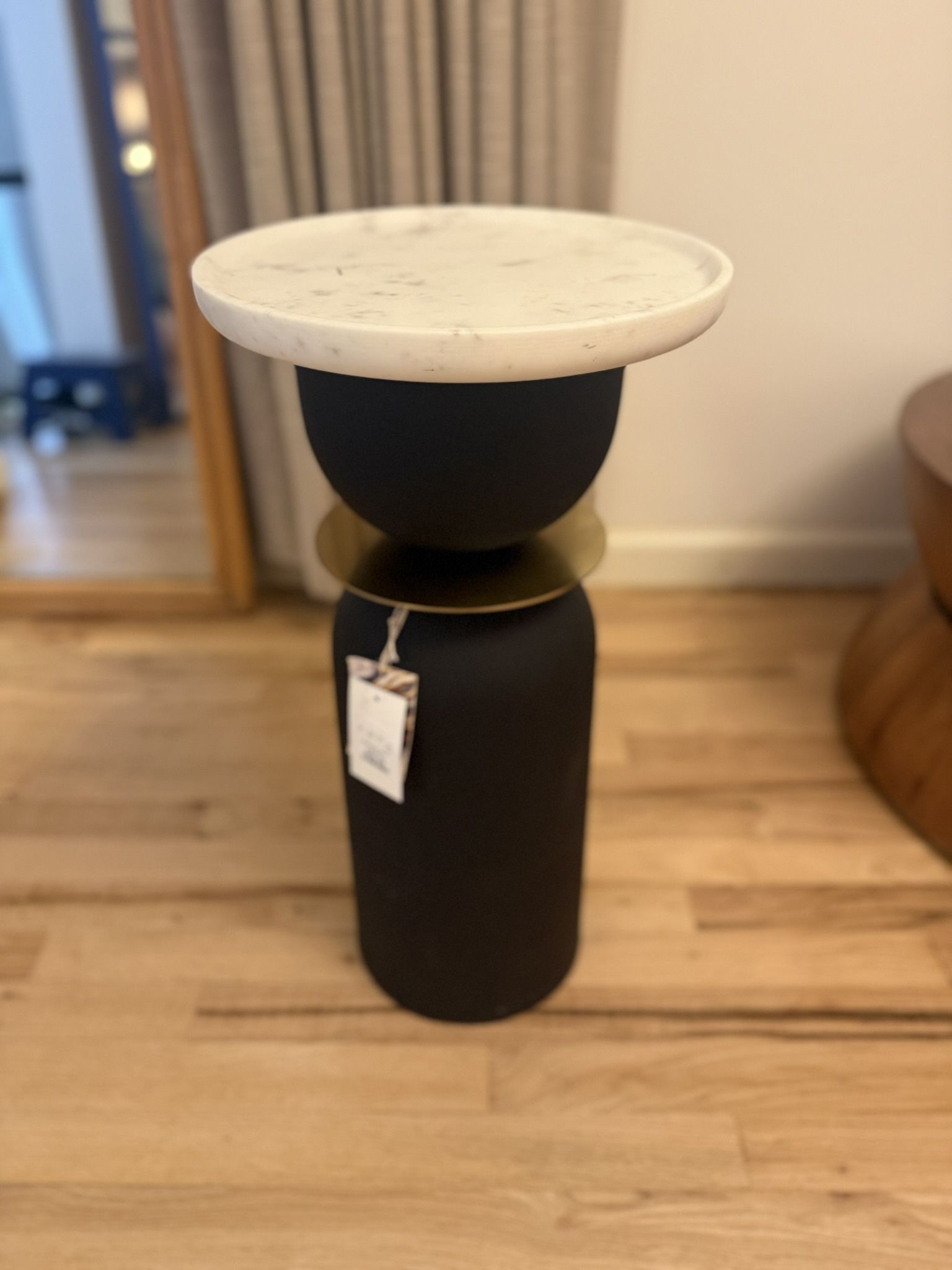 Round Side Table
