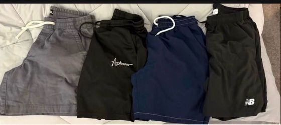 Mens shorts  lot size med