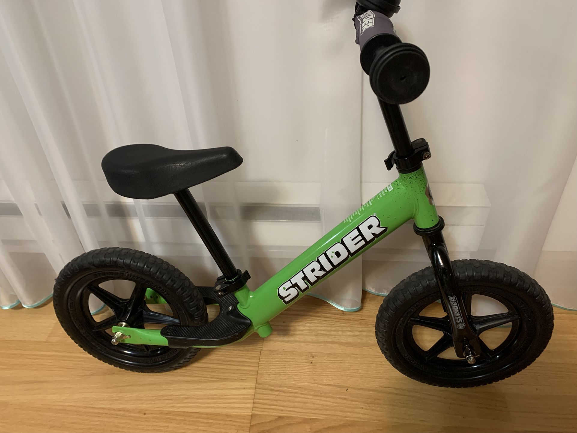 Strider Sport Balance Bike. 12 Inches